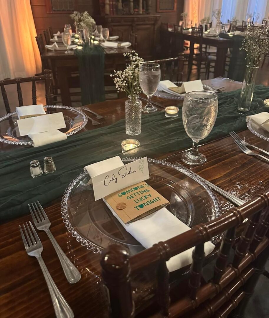 Wedding place setting with favor.