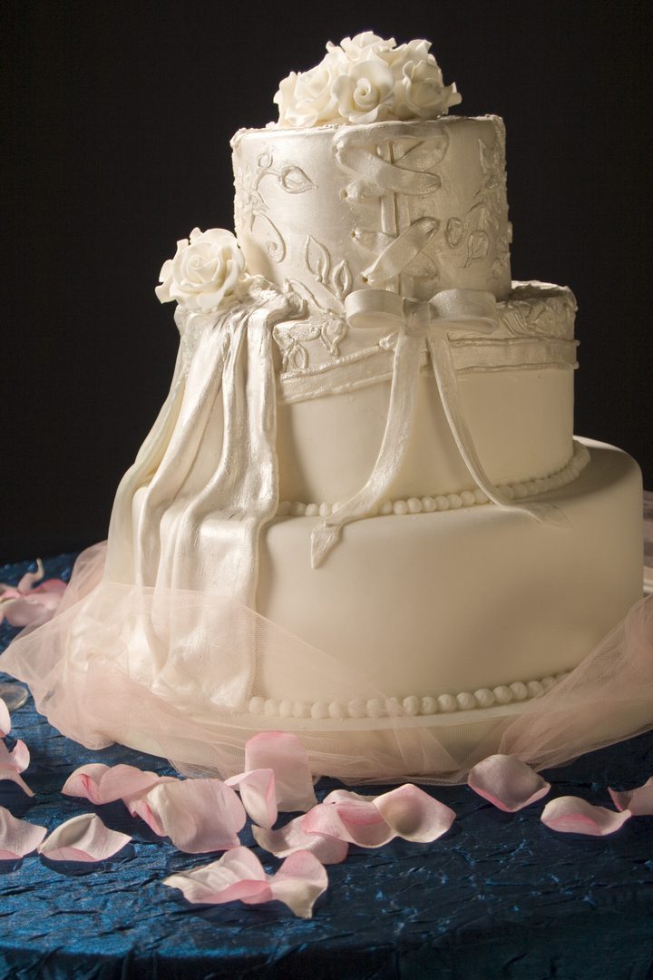 Elegant three-tiered wedding cake.